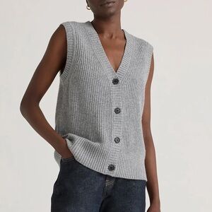 Quince 100% Mongolian Cashmere Fisherman Sweater Vest